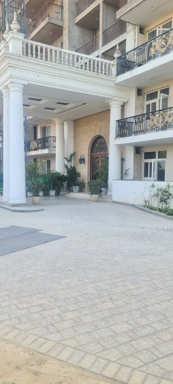 WhatsApp Image 2024-04-12 at 11.02.33 AM