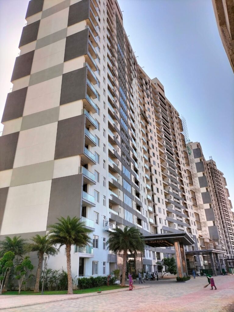 WhatsApp Image 2024-04-13 at 4.05.31 PM(1)